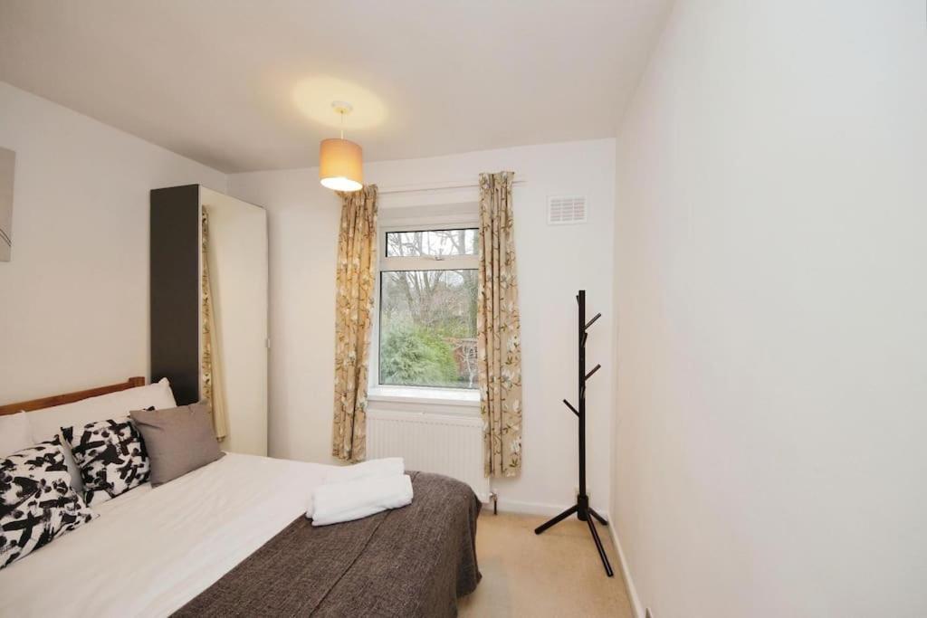 Beautiful Home Close To Town Free Netflix, Wifi Solihull Zewnętrze zdjęcie